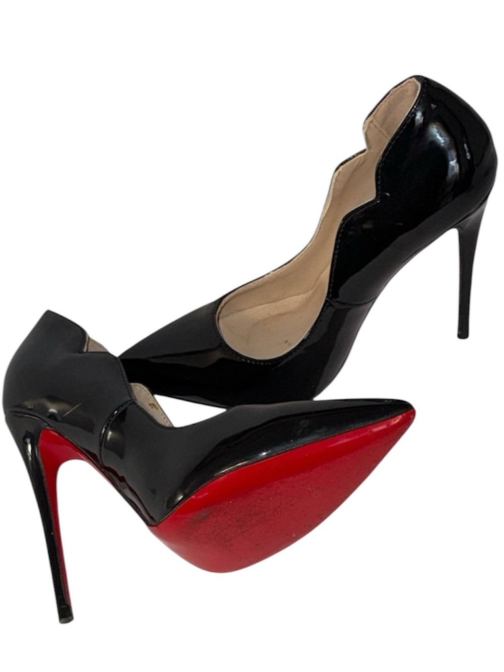 Hot Chick Scallop Pointed Toe Christian Louboutin